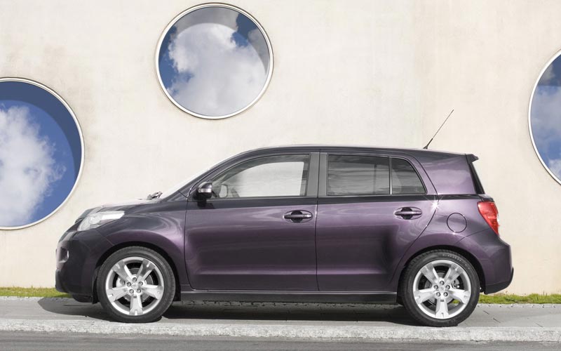 Фото Тойота Урбан Крузер | Фотография #5 | Фотографии Toyota Urban Cruiser