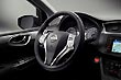 Интерьер салона Nissan Tiida. Фото #2