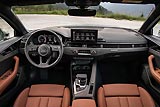 Интерьер салона Audi A4 Allroad
