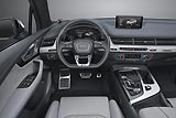 Интерьер салона Audi SQ7