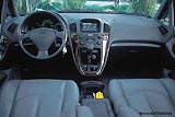 Интерьер салона Lexus RX