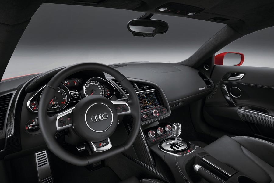   Audi R8.  Audi R8