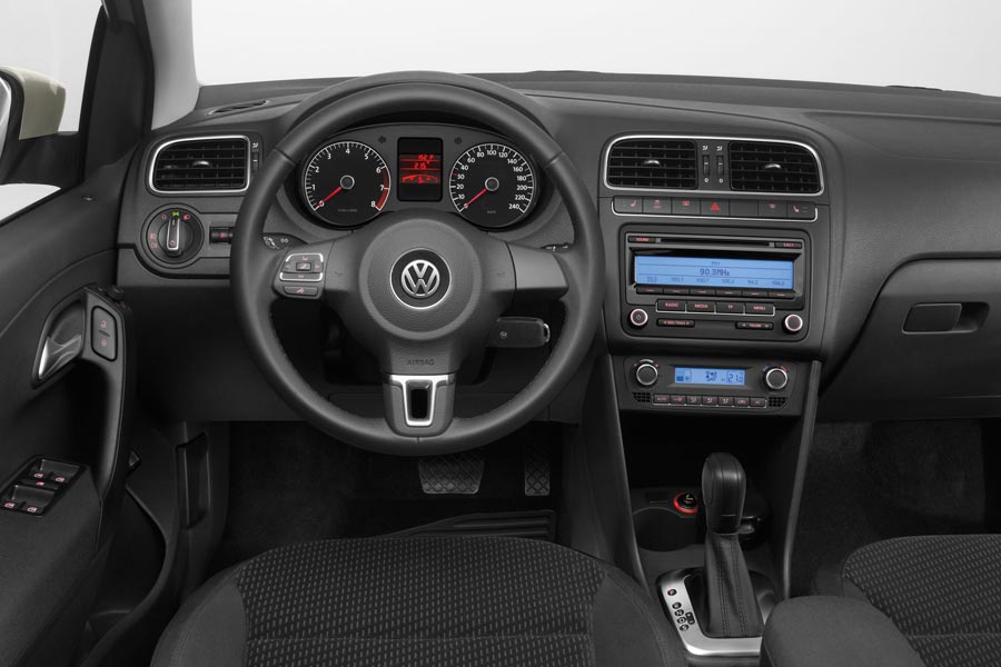   Volkswagen Polo Sedan.  Volkswagen Polo Sedan