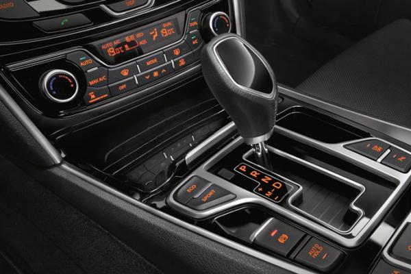 Рассекречено оснащение Geely Emgrand GT для России - 2