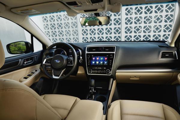 Subaru добавила Legacy комфорта - 2