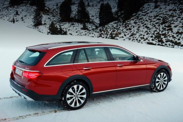 Mercedes-Benz повесил цены на E-Class All-Terrain - 1