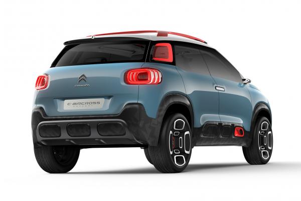 Citroen рассекретил C-Aircross - 5