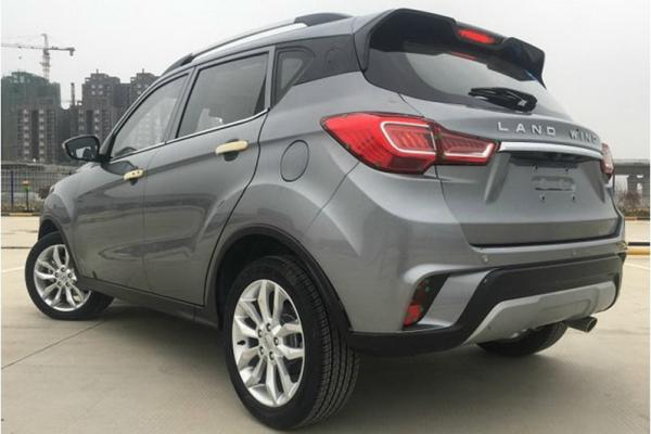 У Lada X-Ray появилась китайская копия - 1