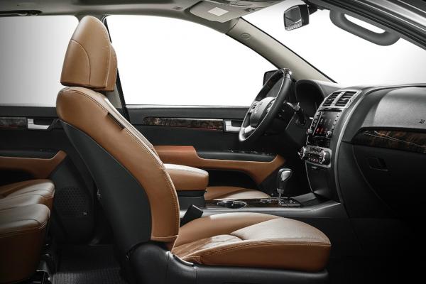 Kia привезет в Россию обновленный Mohave - 2