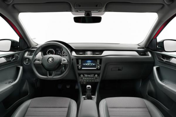 Skoda Rapid не получила четыре "глаза" - 3