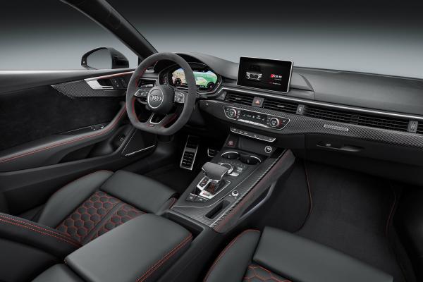  Audi RS5   Porsche Panamer - 4