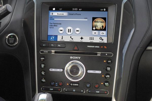 Ford рассекретил рестайлинговый Explorer - 2