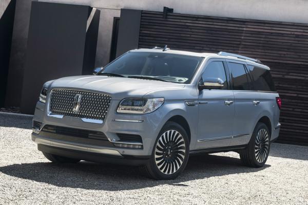 Lincoln представил алюминиевый Navigator - 5