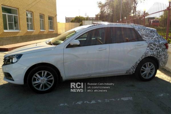 Шпионы подстерегли универсал Lada Vesta - 1