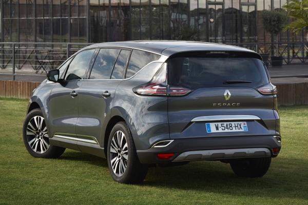 Renault наградила Espace спортивным мотором - 1