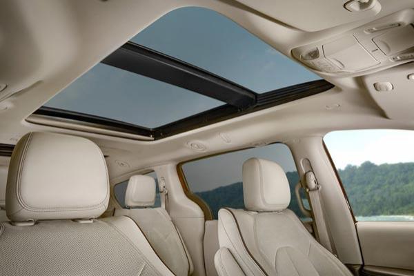 Новый Chrysler Pacifica оценен в рублях - 2