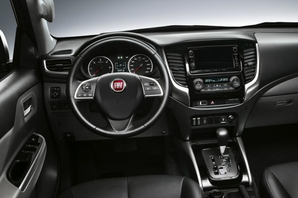 Fiat начал продажи Fullback Cross - 1