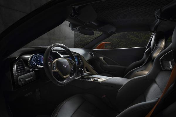 Chevrolet выпустил самый злой Corvette - 1