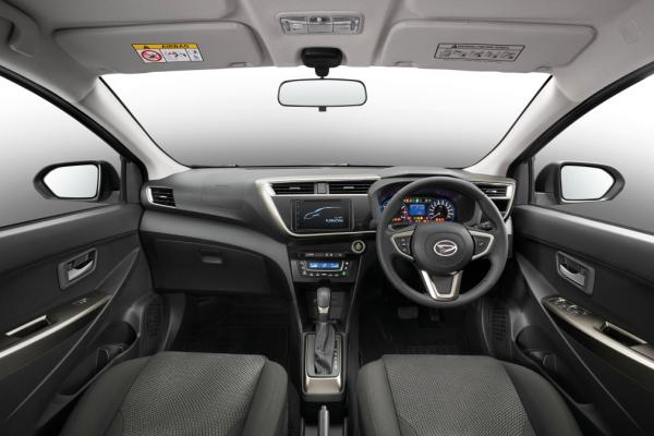 Daihatsu выкатила четвертый Sirion - 1