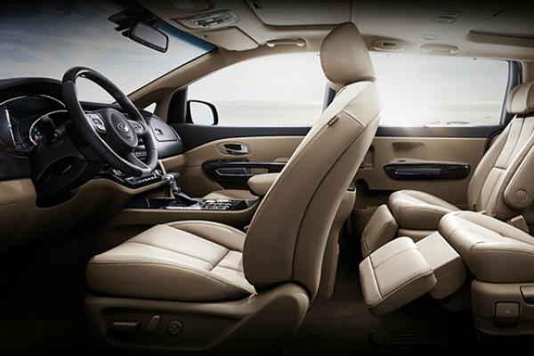 Kia нанесла ретушь на Carnival - 1