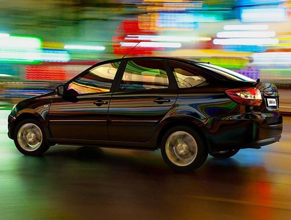Lada Granta Liftback. Фото