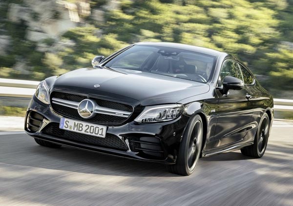 Mercedes-Benz C-Class Coupe и Cabrio. Фото Mercedes-Benz