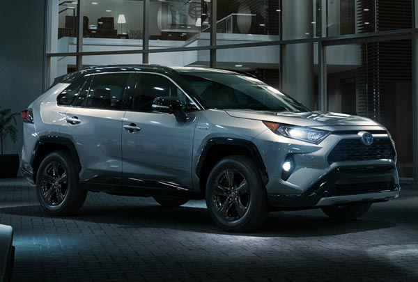 Toyota RAV4 2018. Фото Toyota