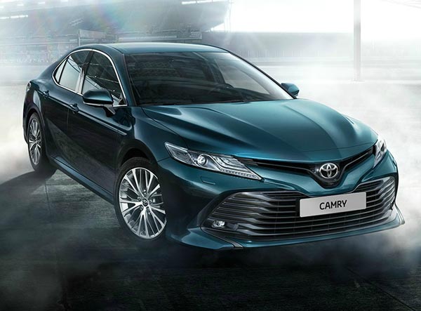 Toyota Camry 2018. Фото Toyota