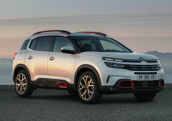 Citroen C5 Aircross. Фото Citroen