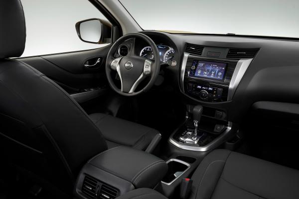 Nissan наградила Terra дизелем - 1