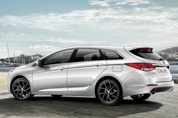 Hyundai нанесла ретушь на i40 - 2