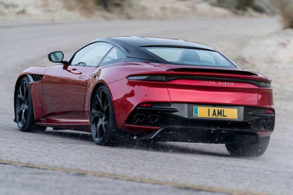 Aston Martin выкатил соперника Ferrari 812 Superfast - 2