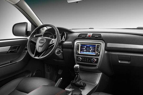 В Россию приедет новый рамный пикап-вездеход - 1