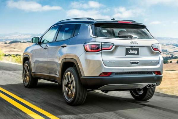 Jeep огласил рублевые цены на Compass - 2