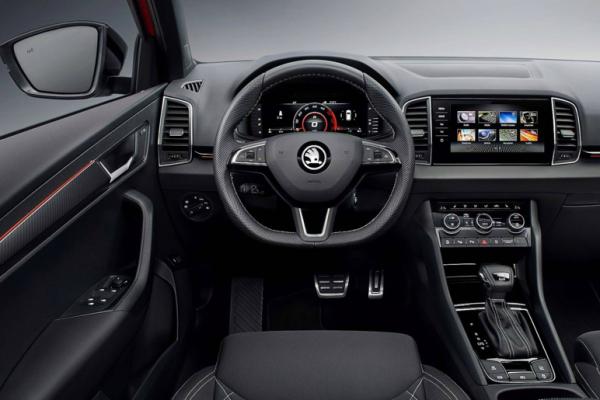 Skoda Karoq притворился спорткаром - 1
