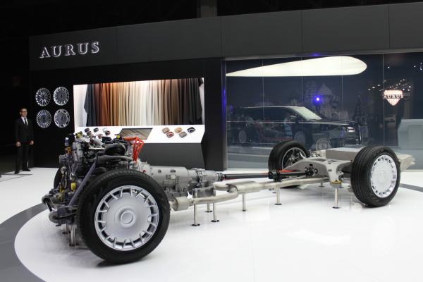 Лимузин Путина пошел в "серию" - 3