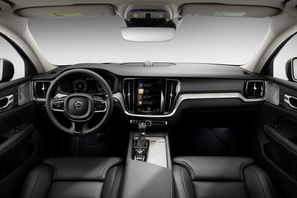 Новый Volvo V60: теперь и Cross Country - 2