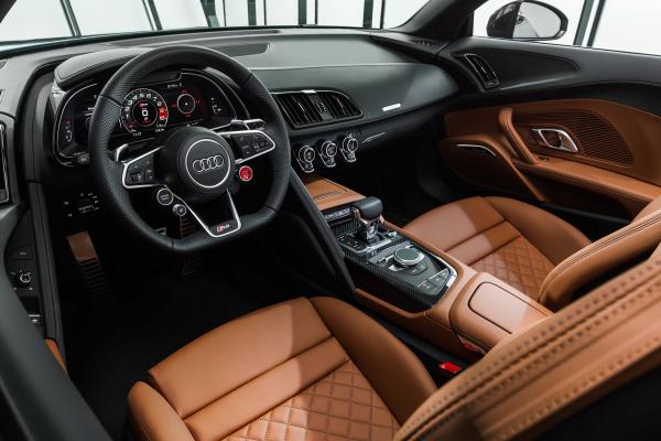 Audi дала R8 больше "лошадей" - 3