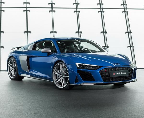 Audi R8. Фото Audi