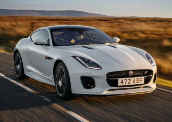 Jaguar F-Type Chequered Flag Limited Edition. Фото Jaguar
