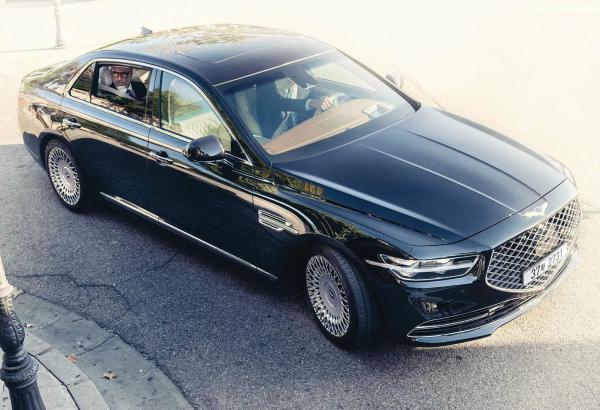 Genesis G90. Фото Genesis