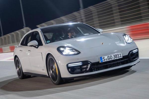 Porsche везет в Россию несколько новинок - 2