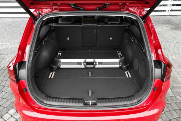 Kia укомплектовала Ceed SW для России - 2