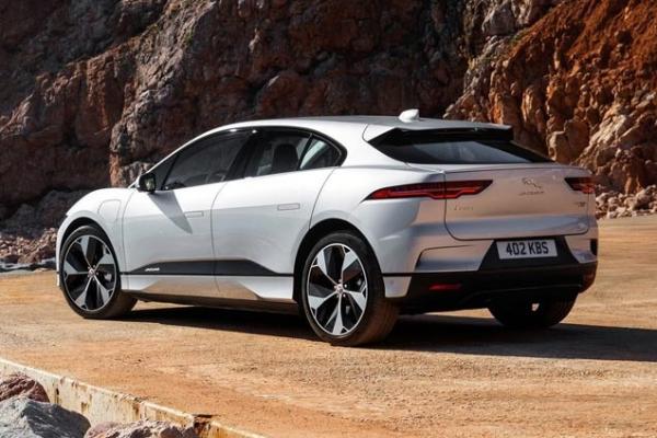 Новый Jaguar вышел в продажу в России - 2