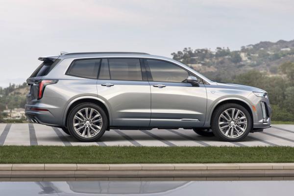 Cadillac рассекретил новый кроссовер - 5