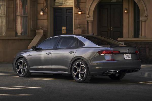 VW Passat снова сменил поколение - 3