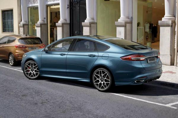 Ford Mondeo   "" - 4