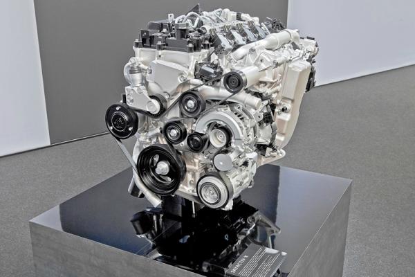 Mazda не удержала в секрете новый мотор - 1
