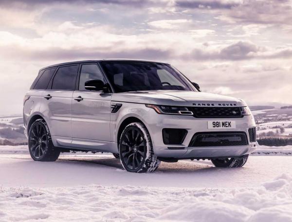 Range Rover Sport HST. Фото Land Rover