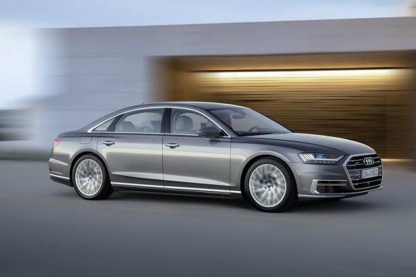 Четыре модели Audi получили новые моторы - 1